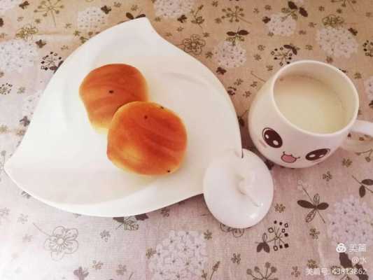 早餐吃面包加豆浆营养吗（早上吃面包和豆浆）